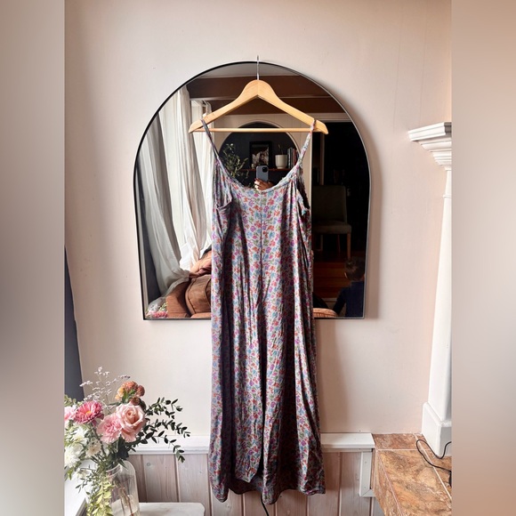 VINCE. | 100% silk slip dress | size large - Picture 3 of 5